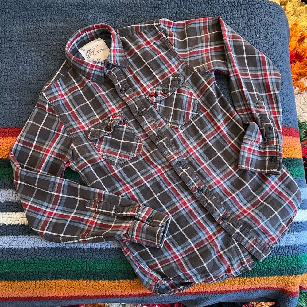 Plaid Button-up Flannel Shirt